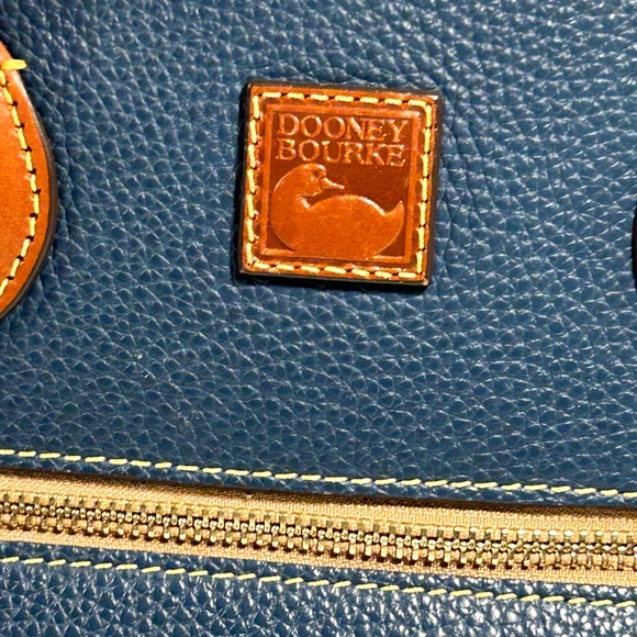 Dooney & Bourke Pebble Grain Leather Satchel Navy Blue Tan Trim Crossbody Purse - Picture 3 of 16